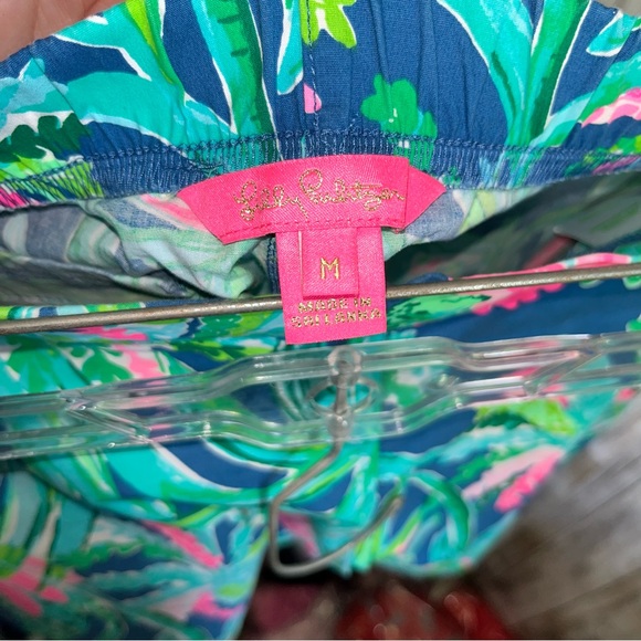 Lilly Pulitzer Ocean View Macaw Shorts - Picture 4 of 4